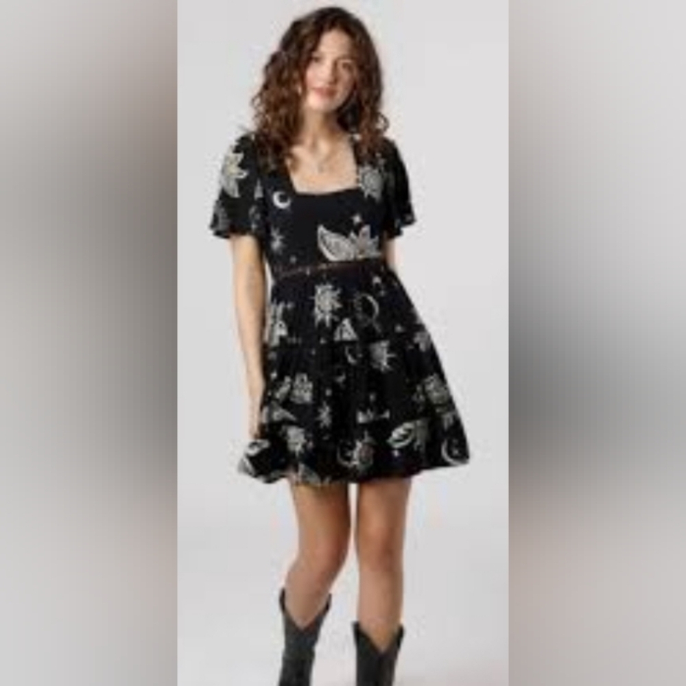 Band of the free emily dress